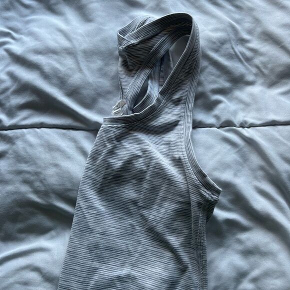 Lululemon Cool Racerback Tank Top Nulu White and Gray Heathered Size 2 - Picture 11 of 12